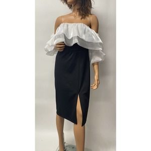 Giffniseti dress size Xl black/white ruffle short off shoulder sleeves